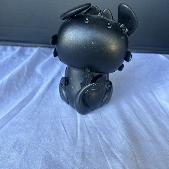 Dreamworks Dragons Flying Toothless Interactive Dragon with Lights and Sounds - Picture 4 of 7